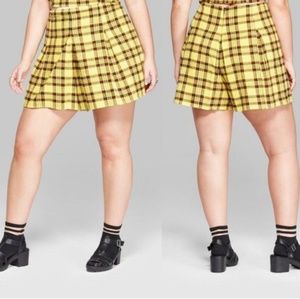 Wild Fable Yellow Plaid Shorts Large
